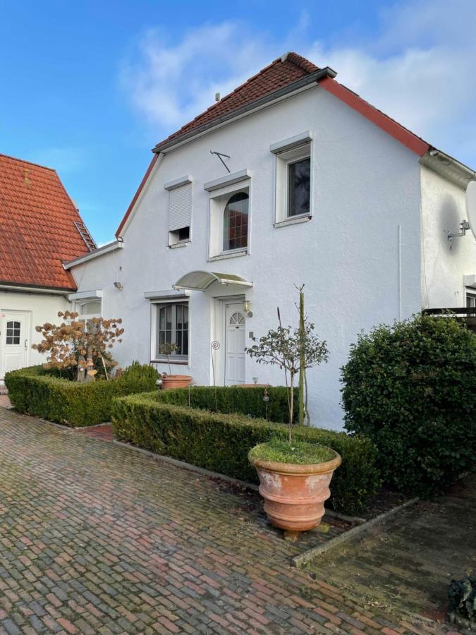 Hotel Faehrhaus Kirschenland 요크 객실 사진